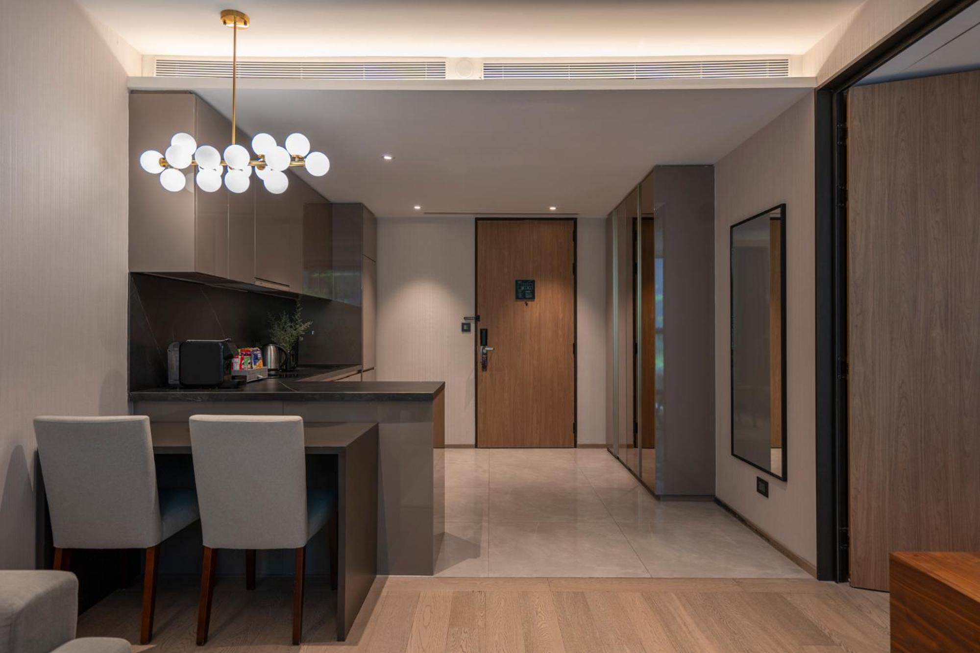 Walton Suites Sukhumvit Bangkok Zimmer foto
